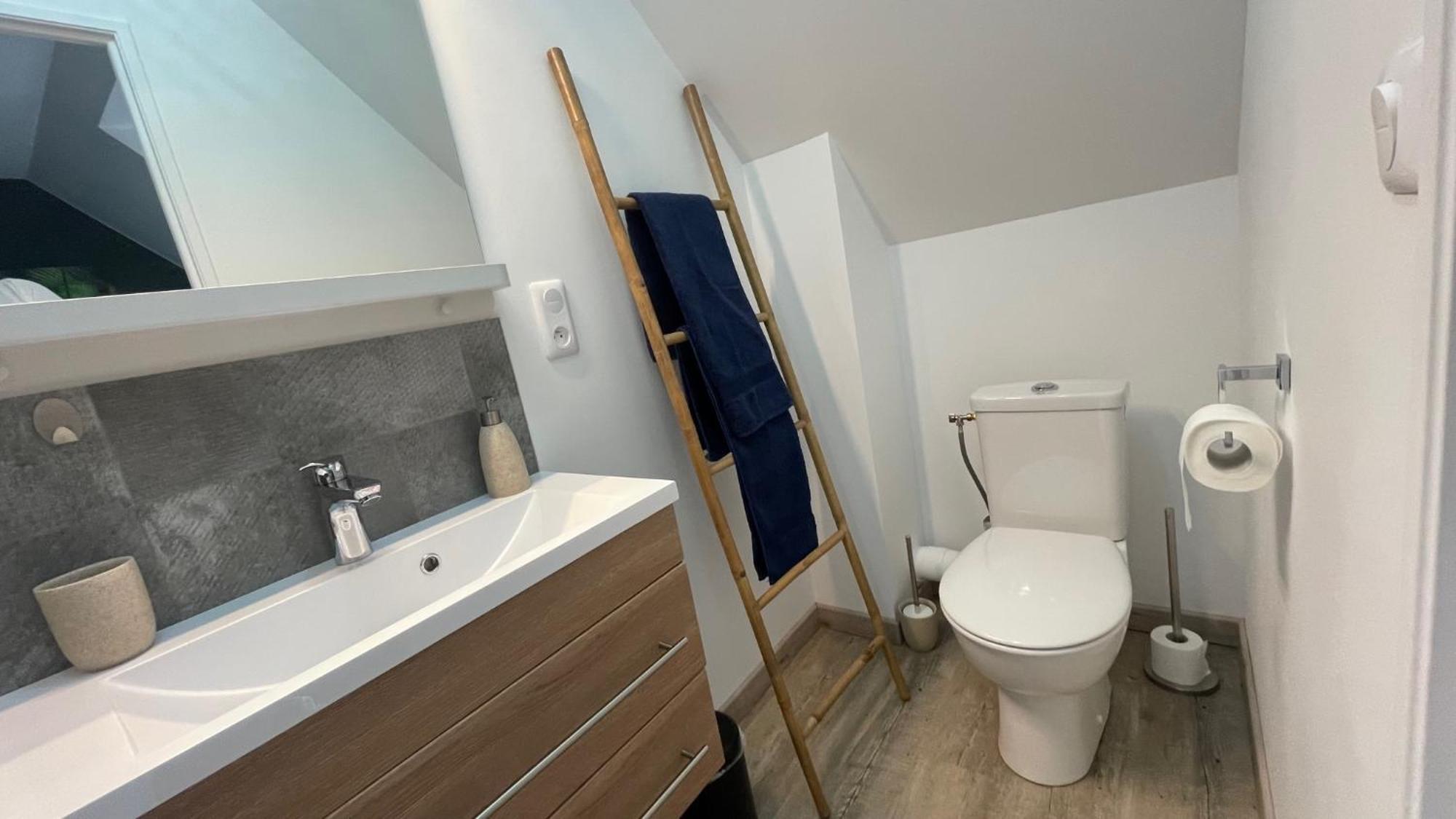Chambre Evasion - Sdb Wc Privatif - Entree Autonome - Grande Tv Netflix Compiègne Exterior foto